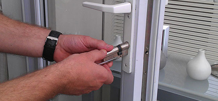 Commercial Door Lock Repair in Rosemead